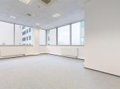 Pronájem kanceláře, 338 m²