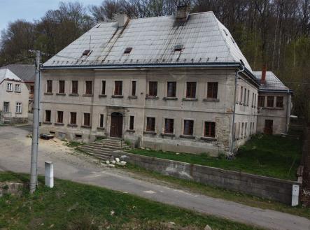 Prodej jiné komerční nemovitosti, 1 032 m²