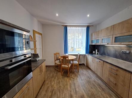 Pronájem bytu, 4+1, 104 m²