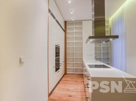 Pronájem bytu, 2+kk, 74 m²