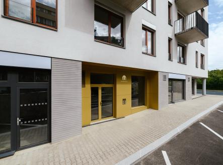 Prodej obchodní prostory, 56 m²