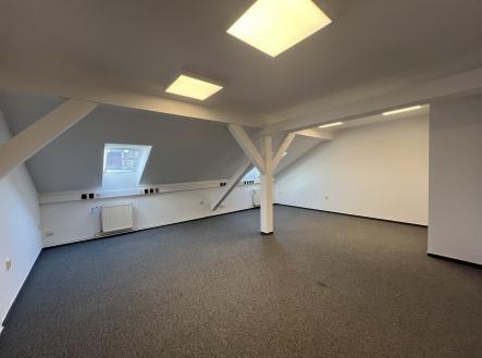 Pronájem kanceláře, 37 m²