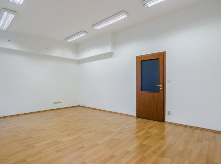 Pronájem kanceláře, 29 m²