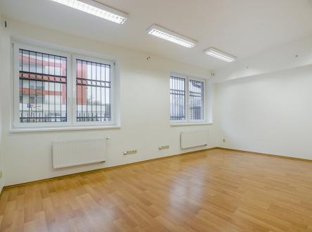 Pronájem kanceláře, 29 m²