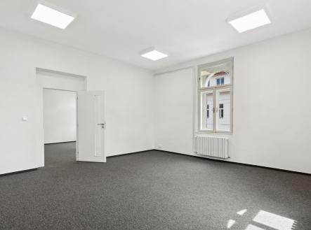 Pronájem kanceláře, 49 m²