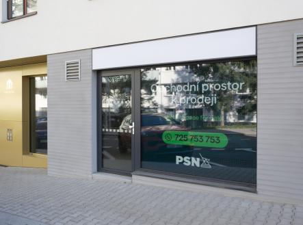 Prodej obchodní prostory, 66 m²