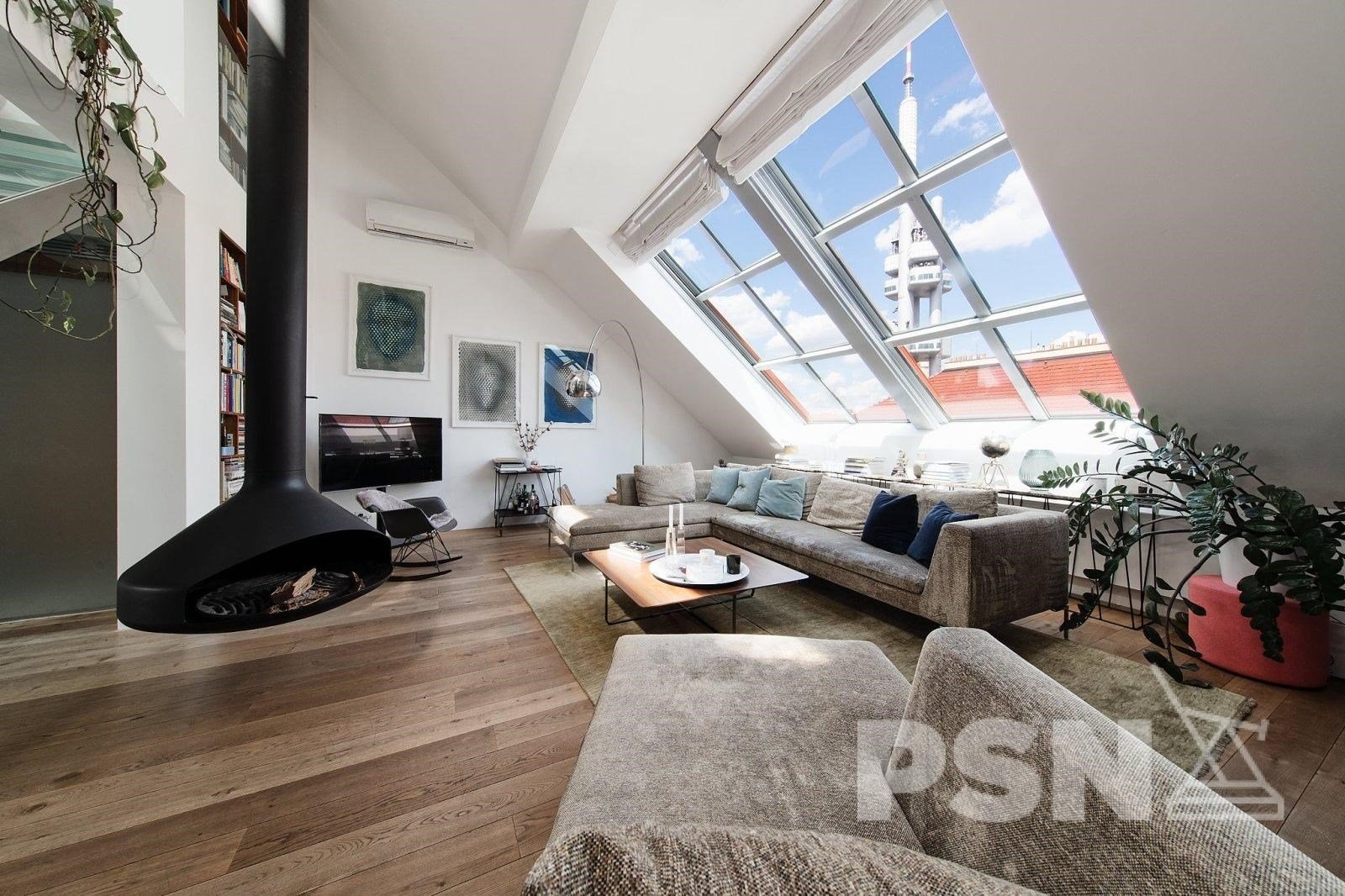 Mezonetový byt se střesní terasou