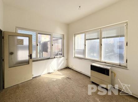 Pronájem komerčního objektu, sklad, 20 m²