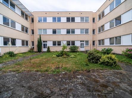 Pronájem kanceláře, 250 m²