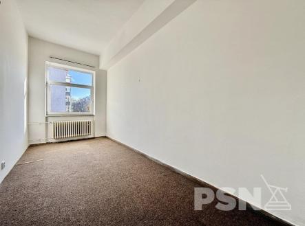 Pronájem kanceláře, 142 m²