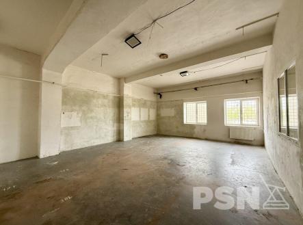 Pronájem komerčního objektu, sklad, 397 m²