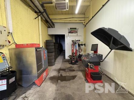 Pronájem komerčního objektu, výroba, 256 m²