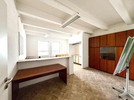 Pronájem kanceláře, 30 m²