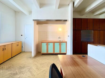 Pronájem kanceláře, 30 m²