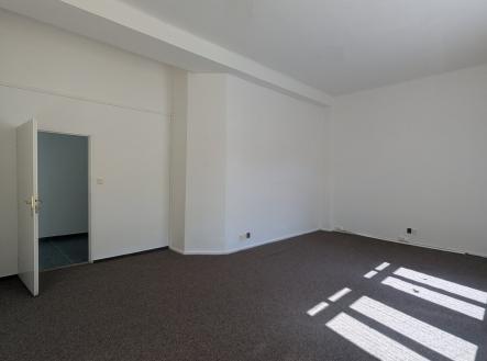 Pronájem kanceláře, 30 m²