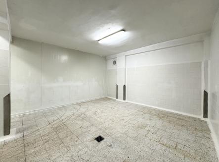 Pronájem komerčního objektu, sklad, 34 m²
