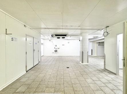 Pronájem komerčního objektu, sklad, 152 m²