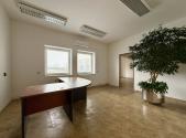 Pronájem kanceláře, 58 m²