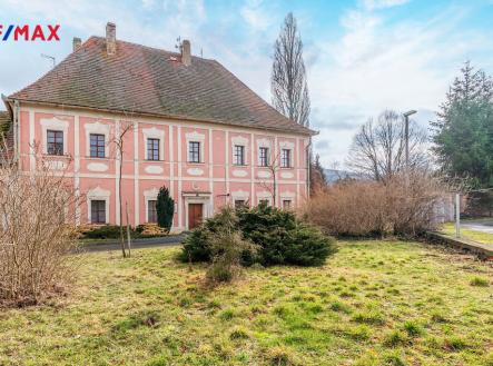 Prodej - historický objekt, 16 551 m²