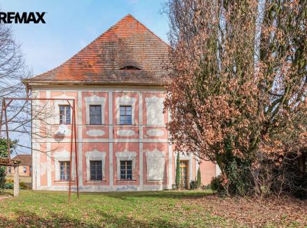 Prodej historického objektu, 16 551 m²