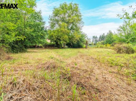 Prodej pozemku pro bydlení, 1 372 m²