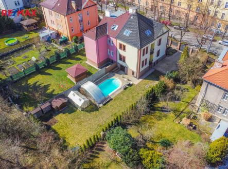 Prodej - dům/vila, 245 m²