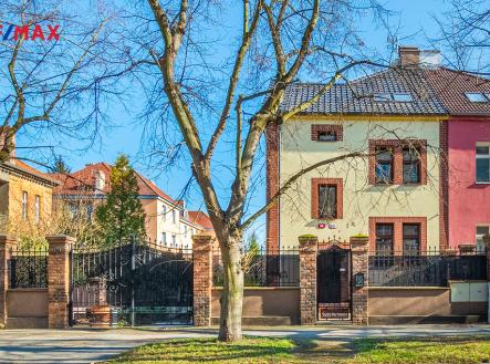 Prodej - dům/vila, 245 m²
