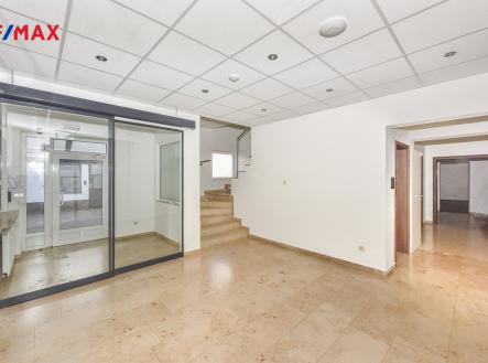 Pronájem - kanceláře, 129 m²