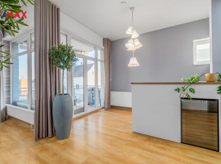 Prodej - kanceláře, 65 m²