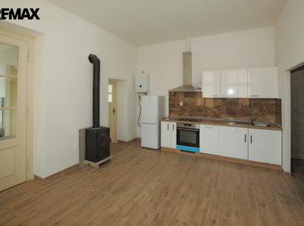 Prodej obchodní prostor, 499 m²