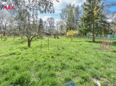 Prodej pozemku, zahrada, 893 m²