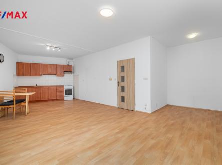Pronájem bytu, 1+kk, 43 m²