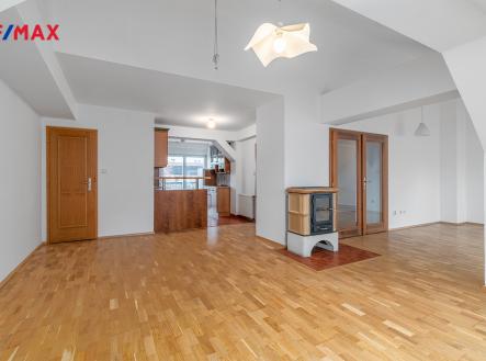 Pronájem bytu, 3+kk, 120 m²