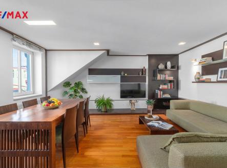 Prodej bytu, 3+kk, 107 m²