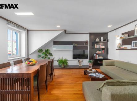 Prodej bytu, 3+kk, 107 m²