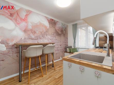 Pronájem bytu, 2+1, 53 m²