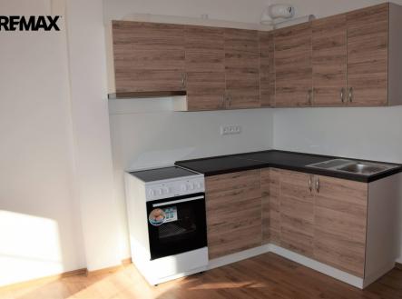 Pronájem bytu, 1+kk, 35 m²