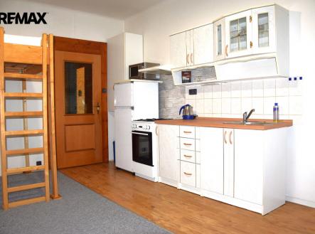 Pronájem bytu, 1+kk, 24 m² obrázek