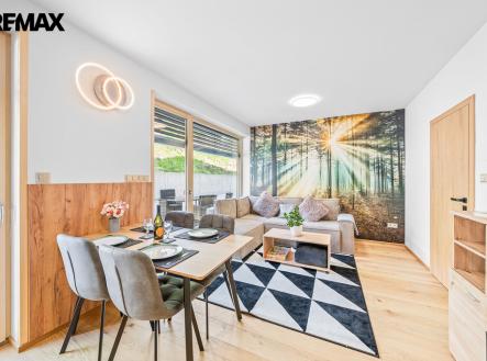 Pronájem bytu, 2+kk, 43 m²