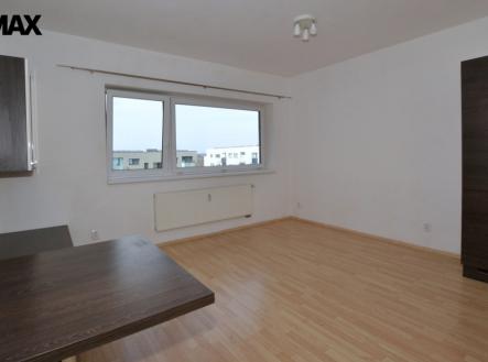 Pronájem bytu, 1+kk, 32 m²