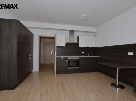 Pronájem bytu, 1+kk, 32 m²