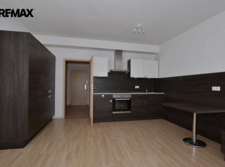 Pronájem bytu, 1+kk, 32 m²