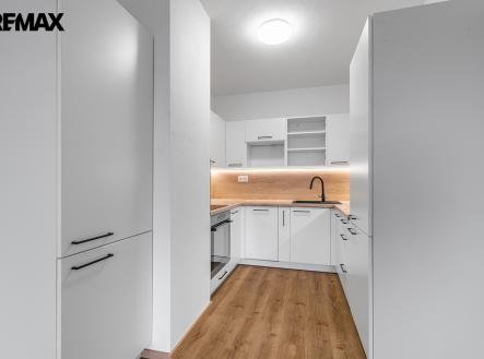 Pronájem bytu, 2+kk, 56 m²
