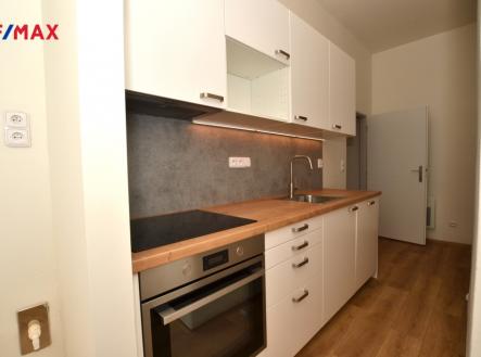 Pronájem bytu, 2+1, 62 m²