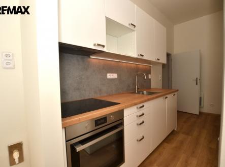 Pronájem bytu, 2+1, 62 m²