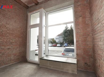 Pronájem obchodní prostor, 43 m²