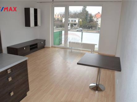 Pronájem bytu, 2+kk, 58 m²