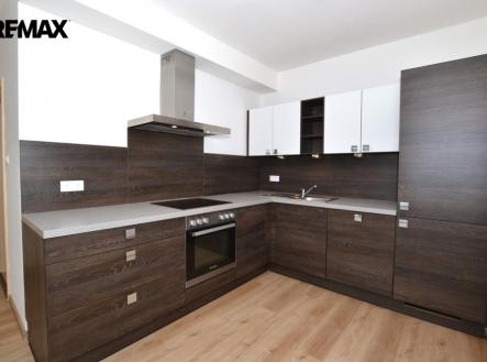 Pronájem bytu, 2+kk, 58 m²