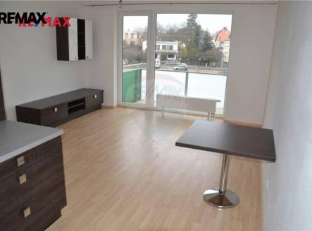Pronájem bytu, 2+kk, 59 m²