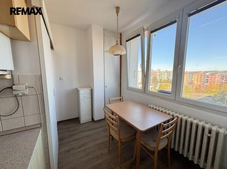 Pronájem bytu, 2+1, 60 m²